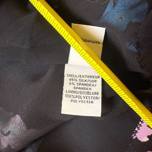 Diane von Furstenberg | Size M | Lexi Top in Floral Daze - Picture 8 of 12